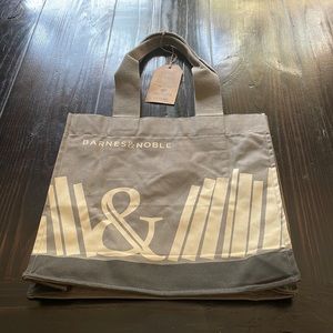 NWT Barnes & Noble tote